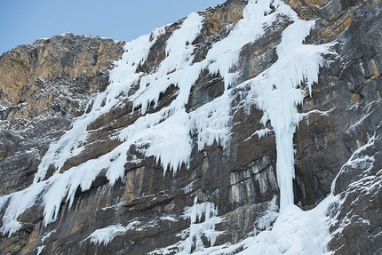 Dani Arnold free solo video of Beta Block Super up Breitwangfluh