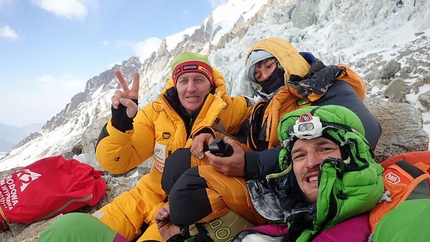 Nanga Parbat, Elisabeth Revol - Nanga Parbat: Denis Urubko, Elisabeth Revol and Adam Bielecki