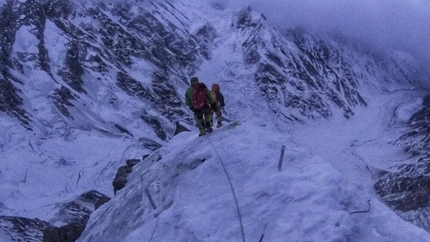 Nanga Parbat - Salvataggio su Nanga Parbat: Elisabeth Revol e Adam Bielecki in discesa sulla via Kinshofer