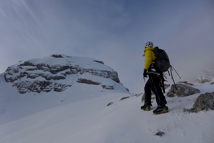 Watzmann Familie Traverse, Ines Papert, Luka Lindić - Ines Papert heading towards the 1st child on the Watzmann Family traverse