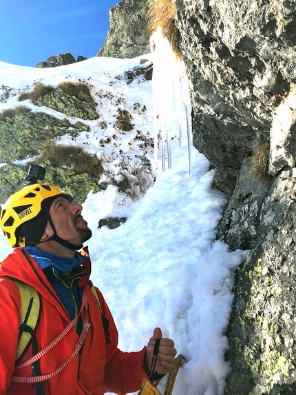 Cima Piazzotti Orientale, Val Gerola, Cristian Candiotto - Durante l'apertura di Time, Cima Piazzotti Orientale, Val Gerola (Cristian Candiotto, Chiara Grattarola)