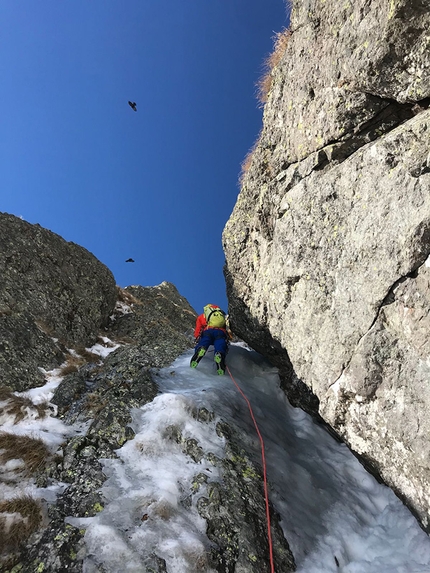 Val Gerola, nuova via di misto di Cristian Candiotto sulla sulla Cima Piazzotti Orientale