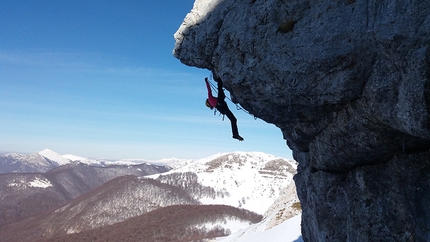 Peschio della Cornacchia e il meeting di dry tooling Dry Pride