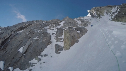 Antarctica, Marek Holeček, Míra Dub, Monte Pizduch - Monte Pizduch, Antarctica: the entrance to the corridor of Bloody Nose (Marek Holeček, Míra Dub 06-07/01/2018)