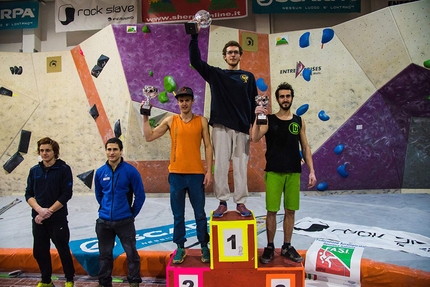 Coppa Italia Boulder 2018 - Coppa Italia Boulder 2018, prima tappa a Agrate Brianza, podio maschile: 2. Michael Piccolruaz 1. Riccardo Piazza 3. Andrea Zanone