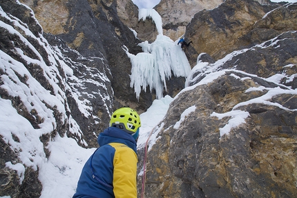 Val Lietres, Dolomiti, Once in a Lifetime - Durante la prima salita di Once in a Lifetime, Val de Lietres, Dolomiti (Daniel Ladurner, Hannes Lemayr, Florian Riegler)