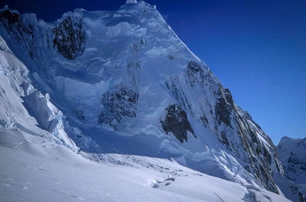Cerro Riso Patron in Patagonia, Matteo Della Bordella & Silvan Schüpbach climb new route