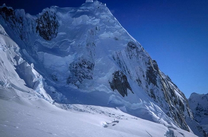 Cerro Riso Patron, nuova via in Patagonia per Matteo Della Bordella e Silvan Schüpbach