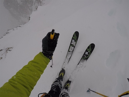 Denis Trento, Petit Mont Blanc - Denis Trento Petit Mont Blanc: skiing down the Bonatti