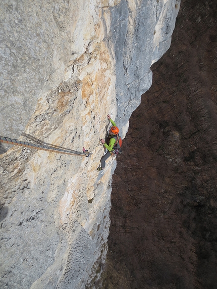 Nuova via d'arrampicata sulla parete del Sole Nascente, Monte Pubel in Valsugana