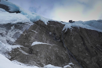 Fosslimonster, Norway ice climbing - Max Bonniot on the second mixed pitch while making the probable first repeat of Fosslimonster at Gudvangen in Norway