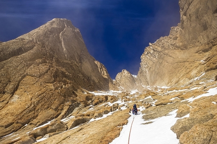 Wild French rock climbs in Pirrit Hills, Antarctica