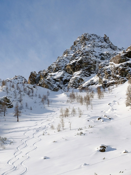 Valle Orsera, Valmalenco, Mario Vannuccini - Valle Orsera scialpinismo: ottimi pendii sciabili a monte della conca del Lagazzuolo sovrastati dalla Punta Rosalba