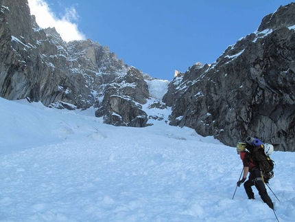 Plein Sud - parete Sud Grandes Jorasses - Avvicinamento alla Sud delle Grandes Jorasses