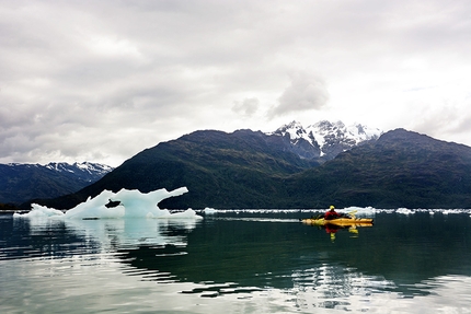 Cerro Riso Patron Sud, Patagonia, Matteo Della Bordella, Silvan Schüpbach - Kayaking towards Cerro Riso Patron Sud in Patagonia