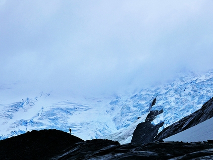 Cerro Riso Patron Sud, Patagonia, Matteo Della Bordella, Silvan Schüpbach - During the approach to Cerro Riso Patron Sud in Patagonia