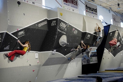 World Cup Boulder 2007, la tappa di Hall a Fischhuber e Shalagina