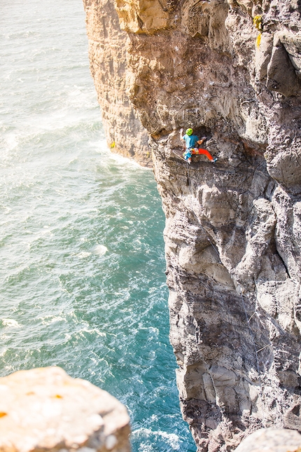 Yuji Hirayama, James Pearson, Cedar Wright, Faroe Islands - James Pearson climbing on the Faroe Islands