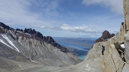 In Patagonia una nuova via d'arrampicata di Siebe Vanhee e Sean Villanueva O'Driscoll