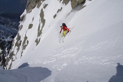 Verdinser Plattenspitze, Daniel Ladurner, Stefan Grüner, Aaron Durogati - Skiing the West Face of Verdinser Plattenspitze (Aaron Durogati, Stefan Grüner, Daniel Ladurner 03/2018)