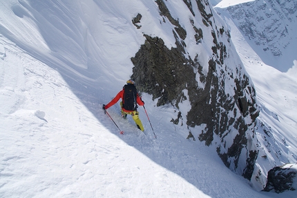 Verdinser Plattenspitze, Daniel Ladurner, Stefan Grüner, Aaron Durogati - Skiing the West Face of Verdinser Plattenspitze (Aaron Durogati, Stefan Grüner, Daniel Ladurner 03/2018)