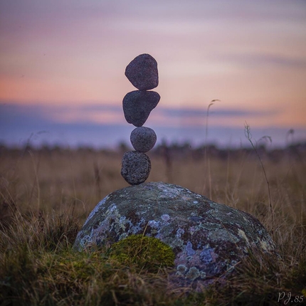 The mountain cairns of Pontus Jansson