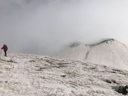 Etna - 2018: con il Diabete, gli sci e le ciaspe alle Porte degli Inferi - Nei pressi della cima dell'Etna