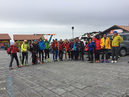 Etna - 2018: con il Diabete, gli sci e le ciaspe alle Porte degli Inferi - Il gruppo DAM al completo alla partenza per la cima