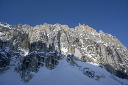 Mt. Jezebel, Alaska, Tom Livingstone, Uisdean Hawthorn - Mt. Jezebel East Face, Alaska: Fun and Fear (Tom Livingstone, Uisdean Hawthorn 06-07/04/2018) climbs the thin couloir streaks just left of centre.