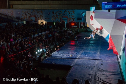 Bouldering World Cup 2018: Janja Garnbret and Tomoa Nagasaki march in Moscow