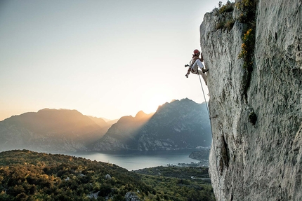 Arco Rock Star, Adventure Awards Days 2018 - Arco Rock Star 2018, PRO category third place Matteo Mocellin. Climbers: Peter Moser, Andrea Salvadori and Giorgia Verì.