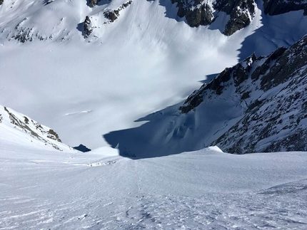 Jonathan Charlet, Christophe Henry, Triolet, Mont Blanc - Triolet North Face descended by Jonathan Charlet (ski) and Christophe Henry (snowboard) on 18/04/2018