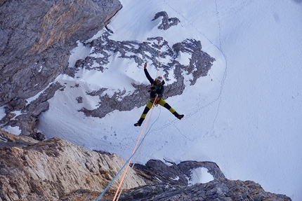 Tre Cime di Lavaredo, Dolomiti, Simon Gietl, Thomas Huber, Rainer Treppte - La Strada, Cima Grande di Lavaredo: Thomas Huber