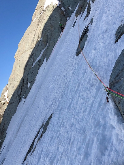 Thomas Bubendorfer, Hans Zlöbl, Max Sparber, Großglockner - Climbing pitch 1 of Das dritte Leben, Großglockner (Thomas Bubendorfer, Max Sparber, Hans Zlöbl)