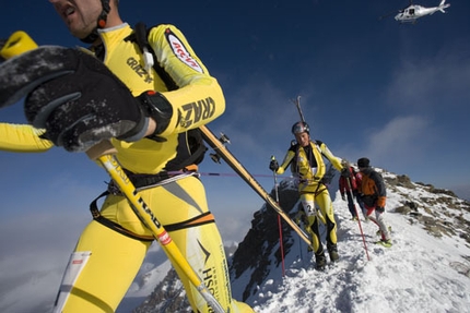 Trofeo Mezzalama 2007 - Team Valtellina overtook the Frenchmen on the plateau beneath the Breithorn, and they soon took a 3 minute lead up the steep ramp towards the Castore summit at 4226m. They extended this lead during the descent to Rugio Quintino Sella, the ascent back up to the Lyskamm Nose and the descent to Gressoney, producing an immense 10.39 minute gap.