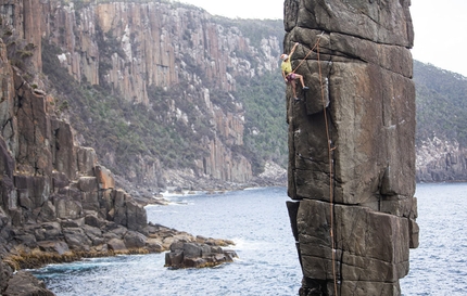 Tasmania climbing with Charlotte Durif, Josh Larson
