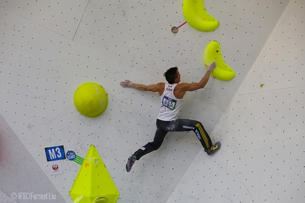 Bouldering World Cup 2018 - Sean McColl competing at the Chongqing stage of the Bouldering World Cup 2018