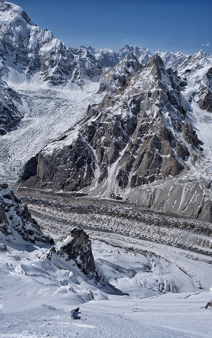 Laila Peak, Pakistan, Carole Chambaret, Tiphaine Duperier, Boris Langenstein - Making the first integral ski descent of Laila Peak in Pakistan on 11/05/2018 by Carole Chambaret, Tiphaine Duperier and Boris Langenstein