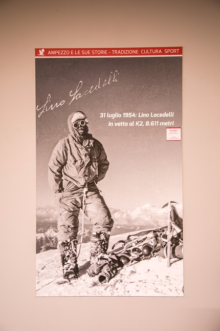 Palestra d'arrampicata Lino Lacedelli, Cortina d'Ampezzo - La nuova palestra d'arrampicata a Cortina d'Ampezzo prende il nome del grande cortinese Lino Lacedelli che nel 1954 raggiunse per la prima volta la vetta del K2, insieme ad Achille Compagnoni.