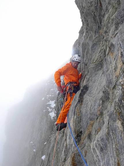 Gross Grünhorn, Switzerland, Dani Arnold, Stephan Ruoss - Dani Arnold during the first ascent of Exile on Main Street, Gross Grünhorn 4044m, Switzerland (Dani Arnold, Stephan Ruoss 12/05/2018)