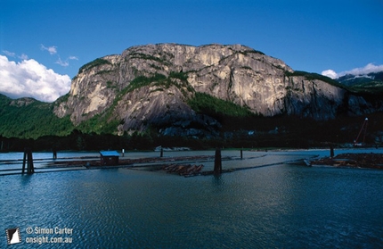 Sonnie Trotter frees The Edge of Pan at Squamish, Canada