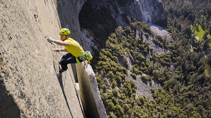 Alex Honnold, Tommy Caldwell, The Nose, El Capitan, Yosemite - Tommy Caldwell climbing above Texas Flake about halfway up The Nose on El Capitan during the record breaking ascent on 30/05/2018 with Alex Honnold