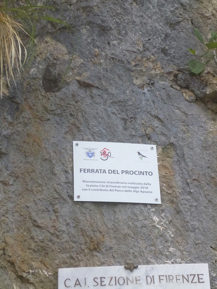  Via Ferrata del Procinto, Alpi Apuane - La Via Ferrata del Procinto, Alpi Apuane