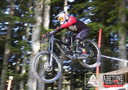 Mountain bike freeride e downhill al Abetone Gravity Park - Enduro a Abetone e Doganaccia