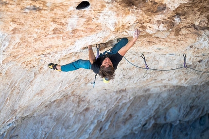 Alex Honnold and Jonathan Siegrist climb out of their Comfort Zone