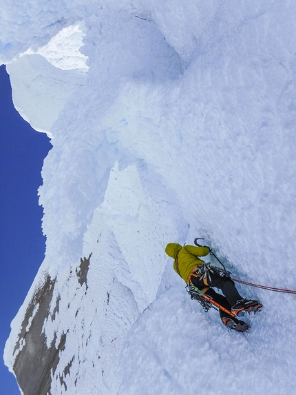 Cerro Torre Patagonia, Manuele Panzeri, Giovanni Giarletta, Tommaso Sebastiano Lamantia - Cerro Torre Patagonia: Tommaso Sebastiano Lamantia sugli ultimi tiri