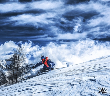 Ruggero Alberti fotografo, Dolomiti - Le Dolomiti di Ruggero Alberti: Marco Longo in discesa in neve fresca in zona Tognola