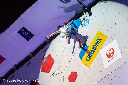 Stefano Ghisolfi Chamonix - Stefano Ghisolfi, lancio al top nella finale a Chamonix della Coppa del Mondo 2018 