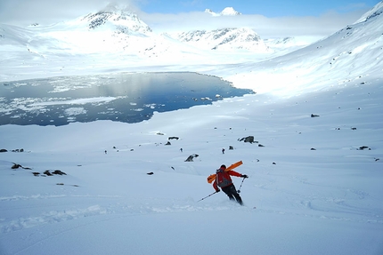 Groenlandia - Sciando sul fiordo di Torsukatoq, Groenlandia