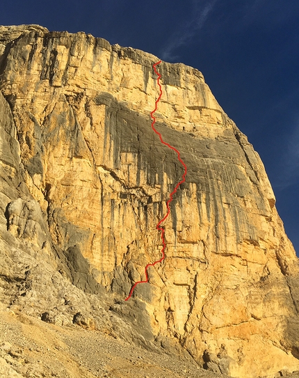 Stigmata, Sass de la Crusc, Dolomiti, Simon Gietl, Andrea Oberbacher - Il tracciato di Stigmata sul Sass de la Crusc, Dolomiti, aperta da Simon Gietl e Andrea Oberbacher